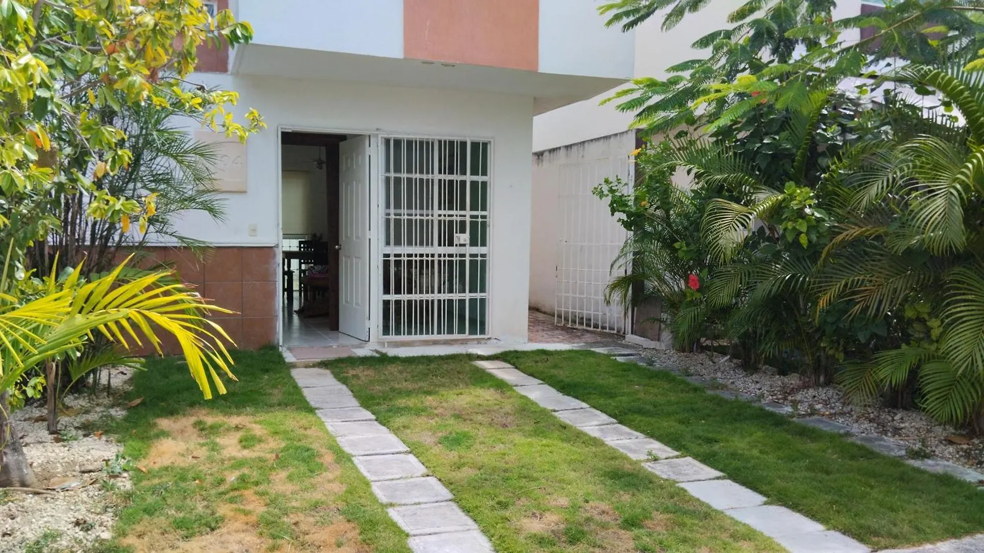Habitacion Confortable Πλάγια Ντελ Κάρμεν 0*,  Μεξικό